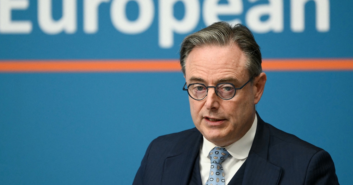 Thủ tướng Bỉ kêu gọi EU đàm phán với Nga, chỉ trích Mỹ 'gần Putin hơn Ukraine'