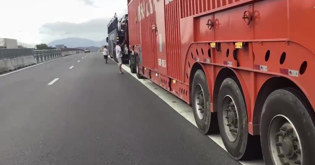 Cảnh sát giao thông nêu nguyên nhân chính dẫn đến các vụ tai nạn nghiêm trọng trên cao tốc