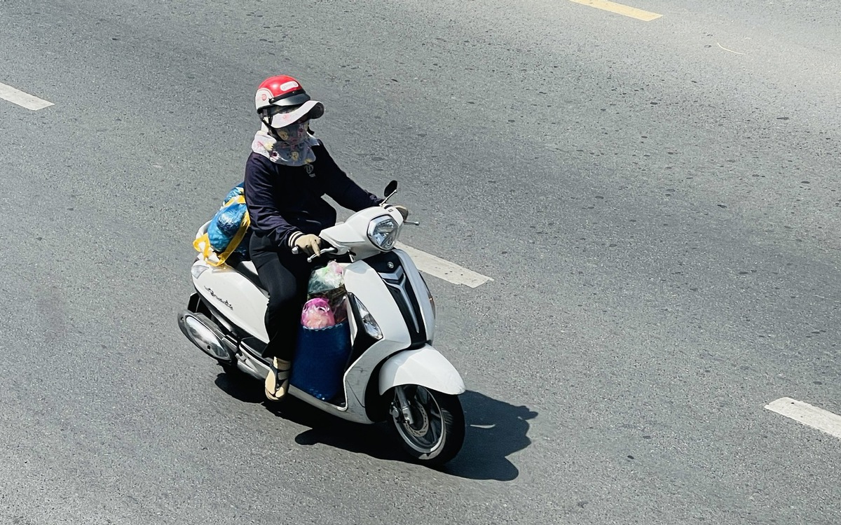 Thời tiết hôm nay 17-3: Bắc Bộ dễ nồm ẩm, Nam Bộ nắng gắt