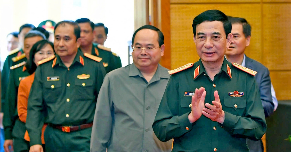 Đại tướng Phan Văn Giang làm việc với Tỉnh ủy Quảng Ninh