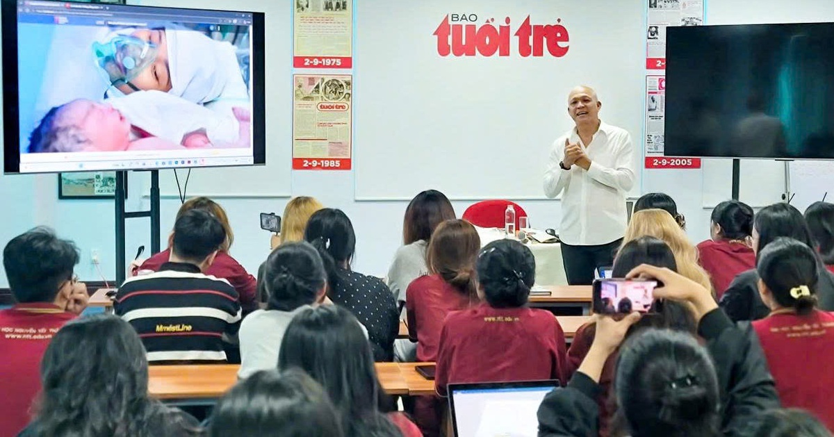 Sinh viên truyền thông học nhiếp ảnh thực tế cùng nhiếp ảnh gia Nguyễn Á