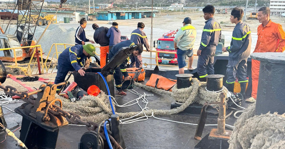Ba người chết, hai người nguy kịch nghi do ngạt khí trong hầm tàu