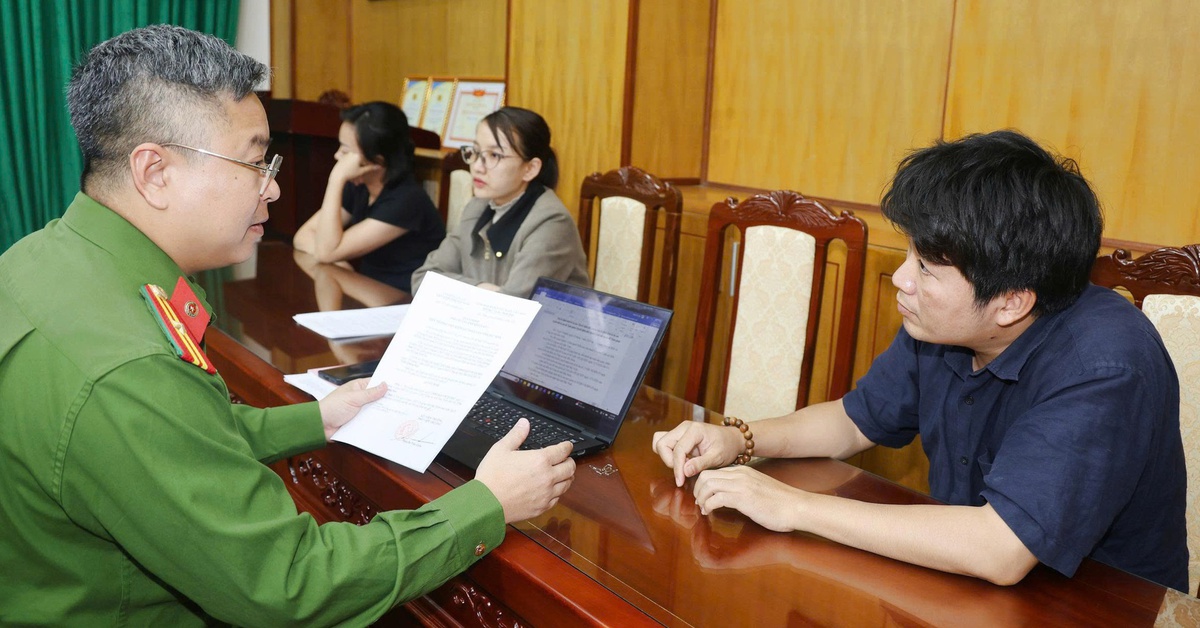 Khởi tố nhóm môi giới ‘phù phép’ hồ sơ mua nhà ở xã hội