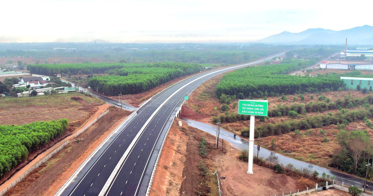 Bộ Xây dựng đồng ý khai thác 37km cao tốc Biên Hòa - Vũng Tàu kết nối TP.HCM trước 31-3