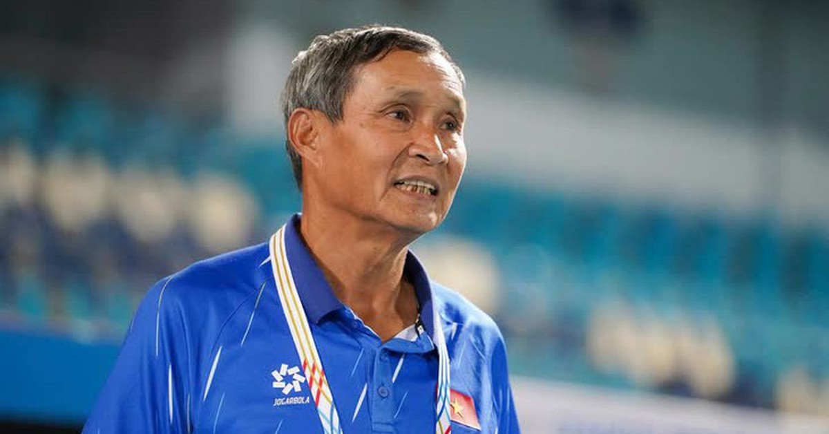 Cái bóng của ông Mai Đức Chung