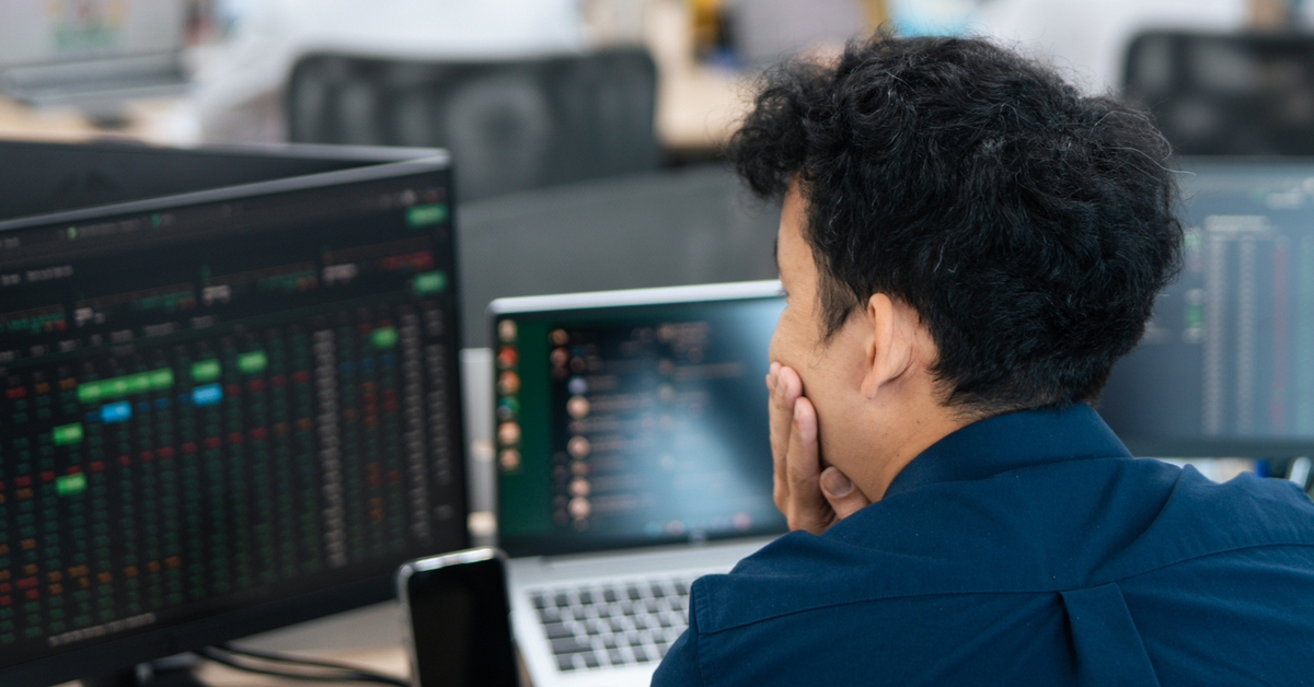 VN-Index 'hụt hẫng' cuối phiên: DGC tiếp tục nằm sàn, STB giảm sâu