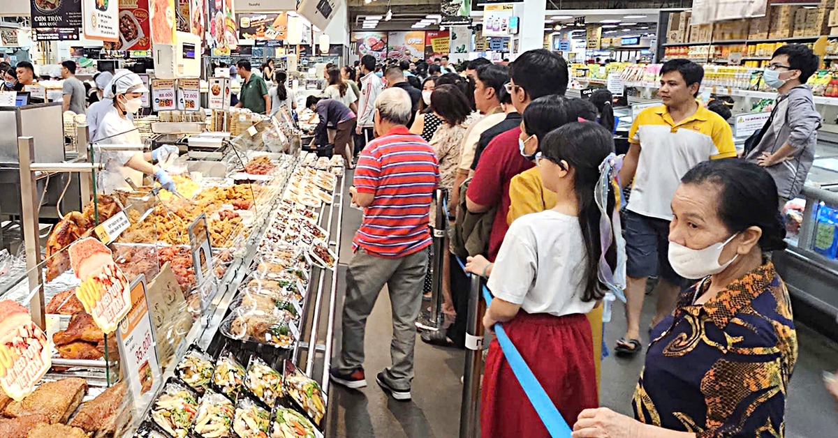 Khi nào dùng ngân sách hỗ trợ bình ổn giá xăng dầu?