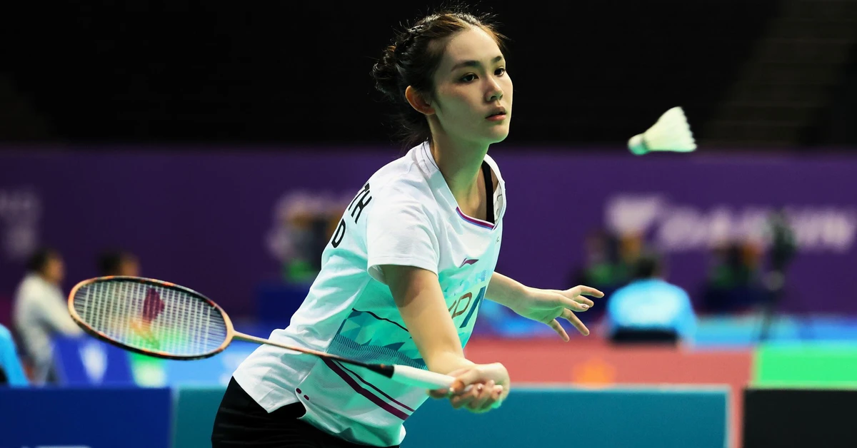 'Thiên thần cầu lông' Thái Lan áp sát Thùy Linh trên bảng xếp hạng thế giới