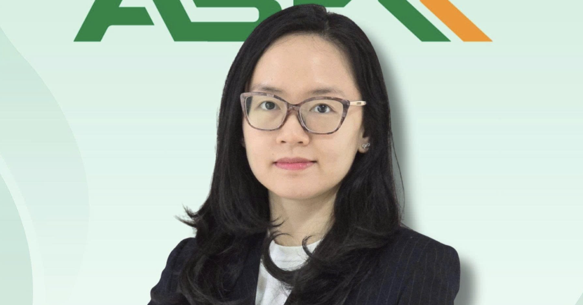 Ái nữ sinh năm 1993 của đại gia Vũ Văn Tiền làm sếp ở Chứng khoán An Bình