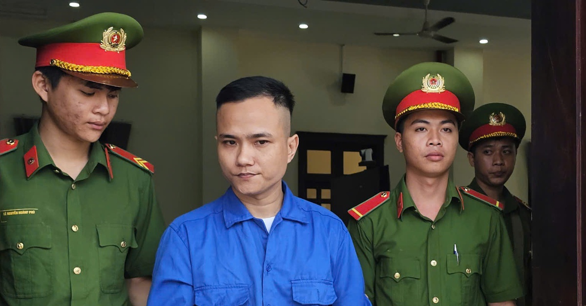 Mua súng cất 3 năm rồi đem ra bắn nhóm tìm đánh mình, lãnh 13 năm 3 tháng tù