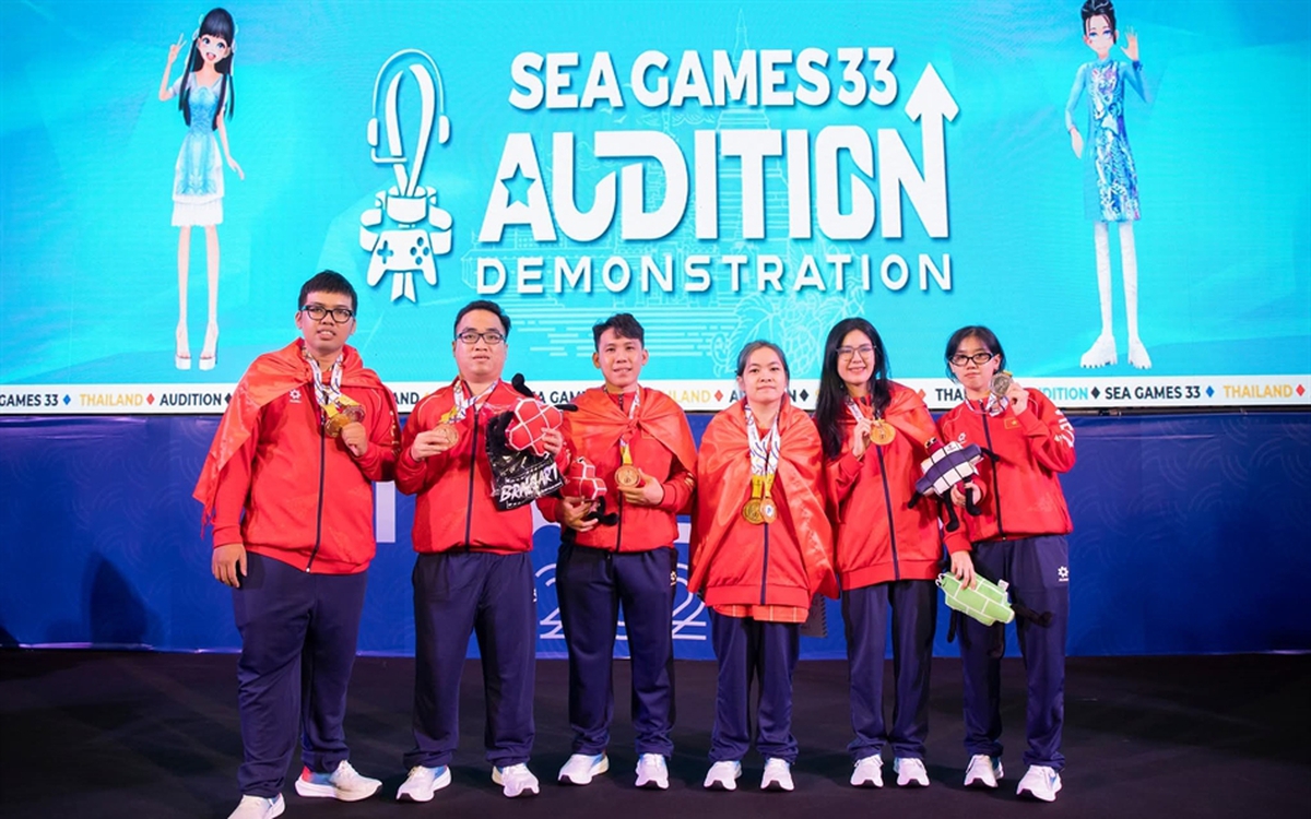 Thể thao điện tử Việt Nam vinh danh nhiều tuyển thủ, huấn luyện viên