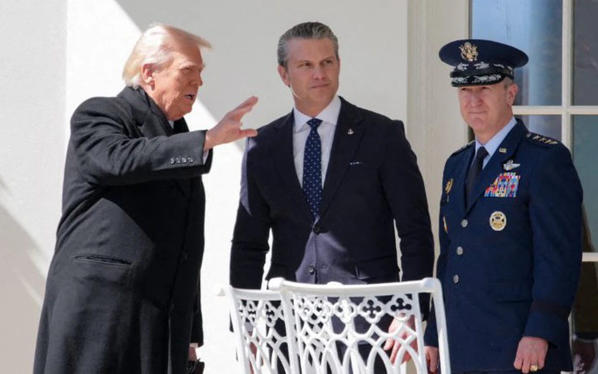 Báo Mỹ: Lầu Năm Góc xin thêm hơn 200 tỉ USD cho chiến dịch tại Iran