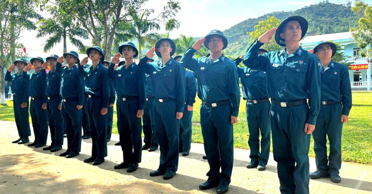 'Cầu nối' đặc biệt từ Sư đoàn 375 tới gia đình, nhiều cuộc gọi 'nóng' giải quyết vấn đề lớn