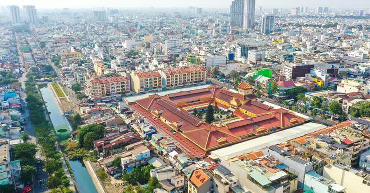 Dự án cải tạo kênh Hàng Bàng còn vướng 19 căn nhà, dời mốc bàn giao sang cuối năm 2026