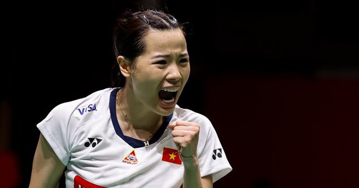 Nguyễn Thùy Linh thắng nghẹt thở hạt giống số 3 tại giải Pháp