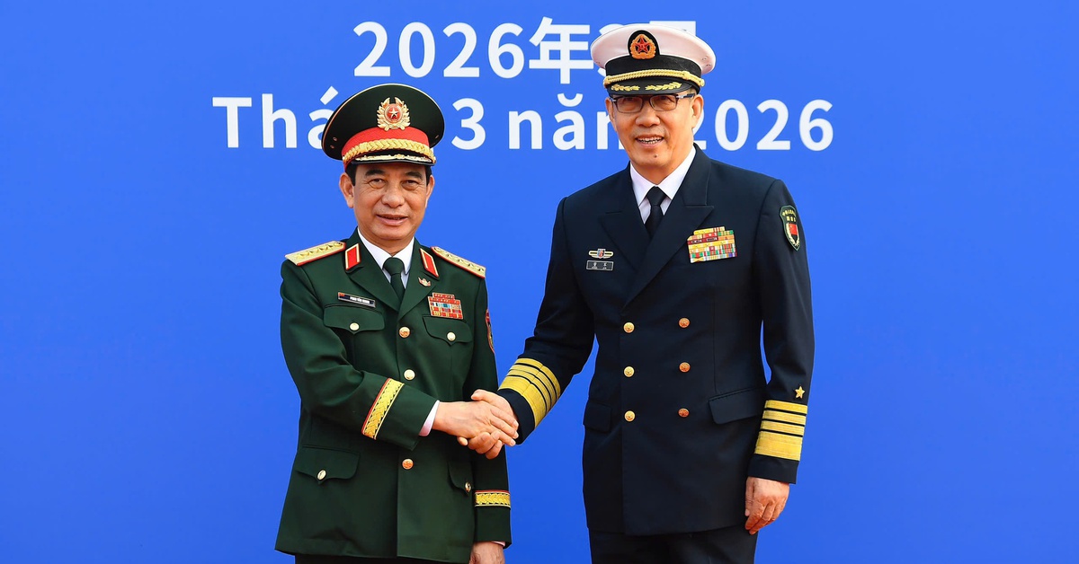 Đại tướng Phan Văn Giang sang Trung Quốc, bắt đầu dự Giao lưu hữu nghị quốc phòng biên giới