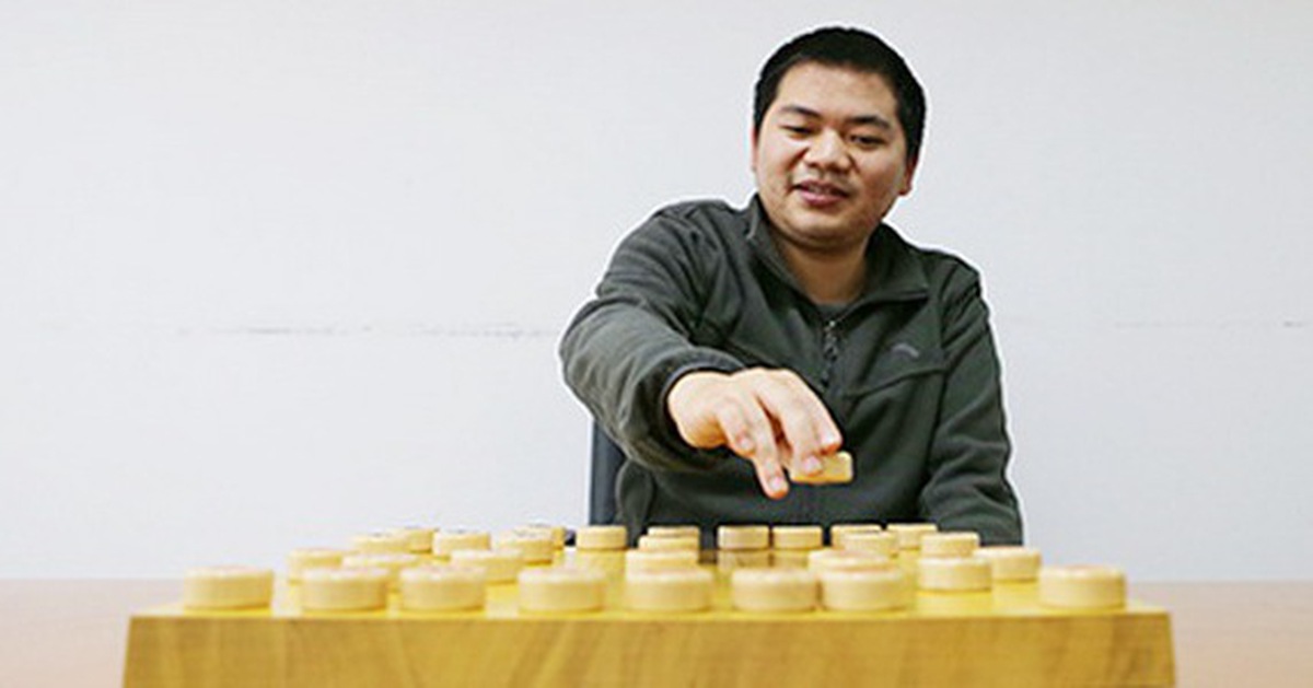 'Cậu bé không sống quá tuổi 20' quật ngã nhà vô địch cờ tướng Trung Quốc
