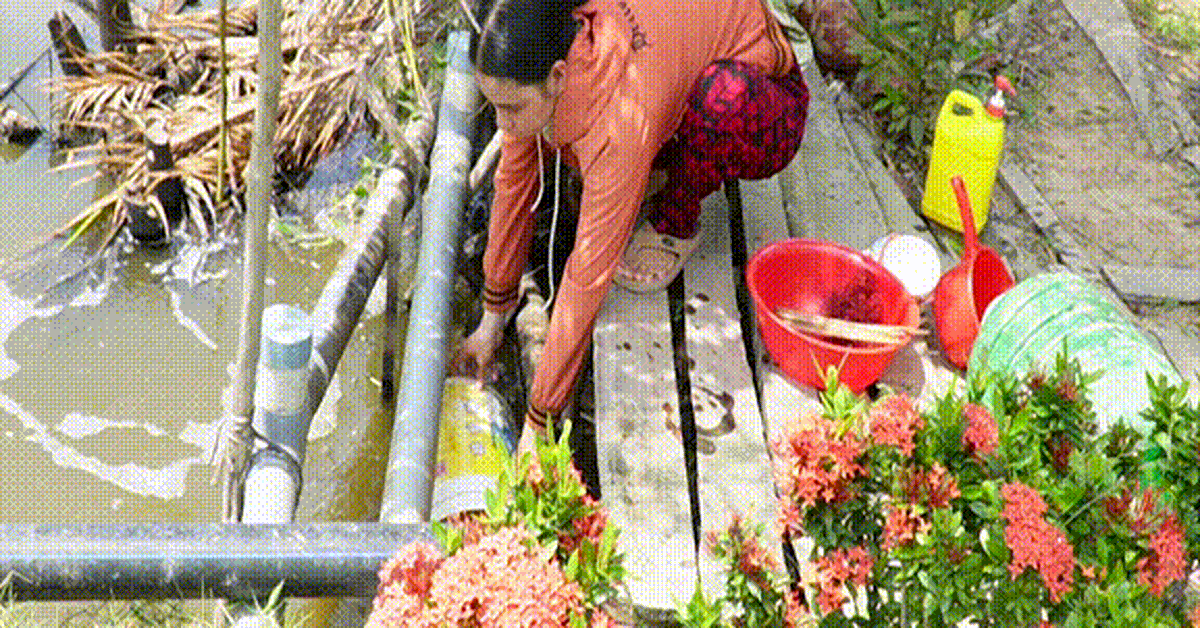 Đường ống kéo ngang nhà nhiều tháng nhưng dân vẫn 'khát nước'