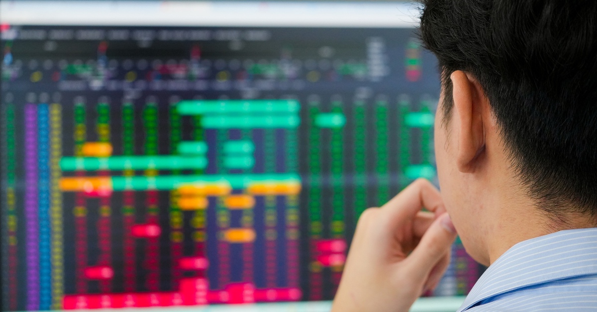 Quỹ ngoại đánh giá thế nào về "bàn tay" bầu Thụy?