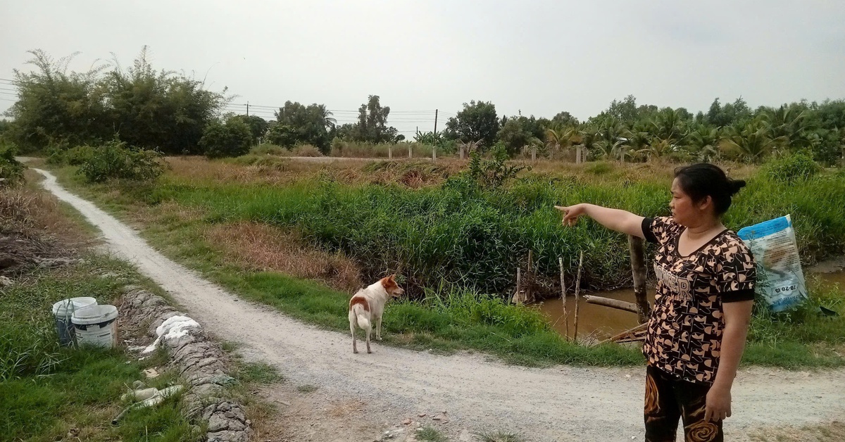 Bản án có hiệu lực hơn một năm, người dân vẫn mòn mỏi chờ… lối đi chung