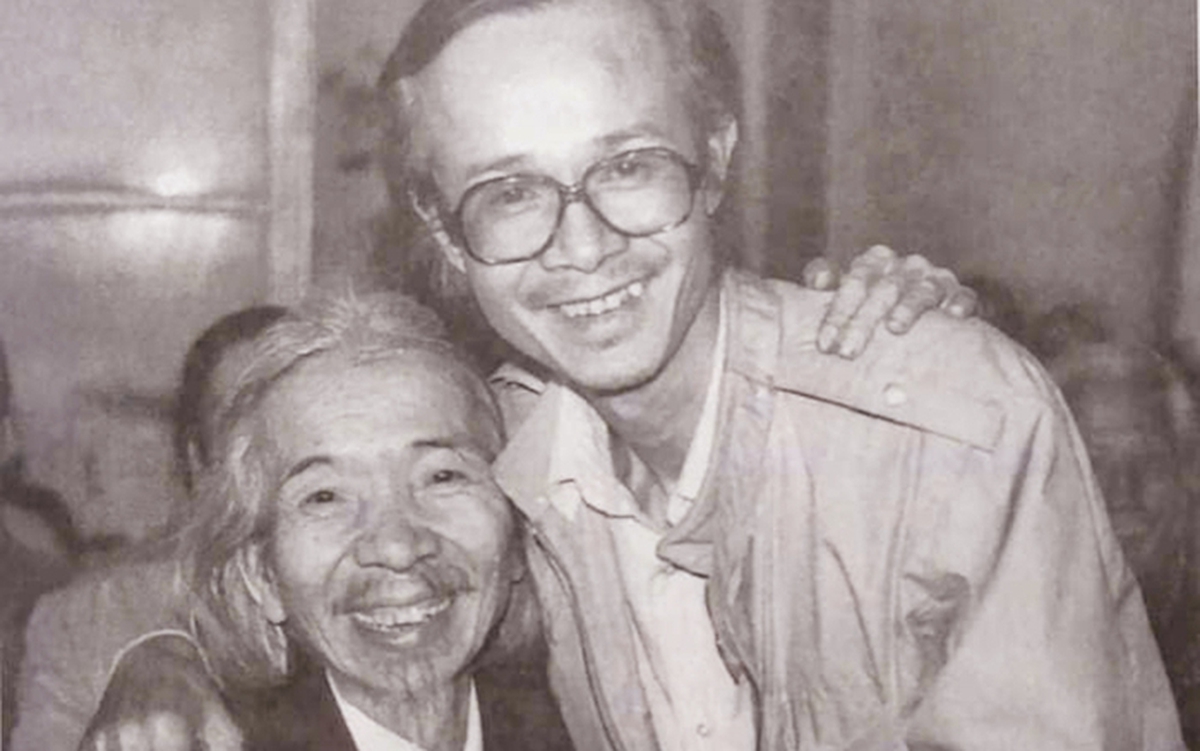 Có hai nhạc sĩ hễ bầu sô tổ chức đêm nhạc là chắc thắng