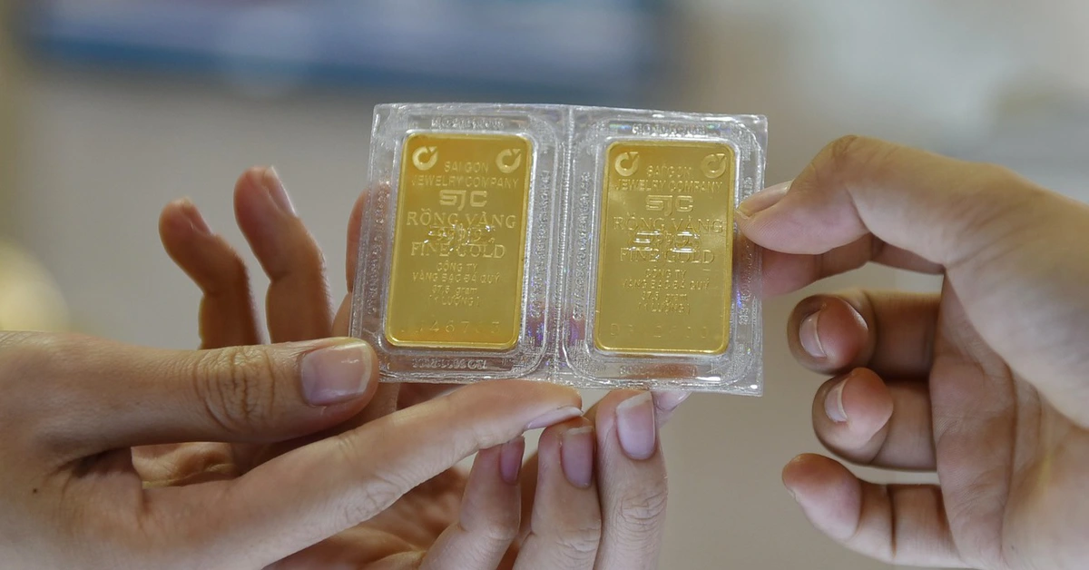 Giá vàng miếng SJC giảm thêm 600.000 đồng/lượng, xuất hiện lực mua bắt đáy