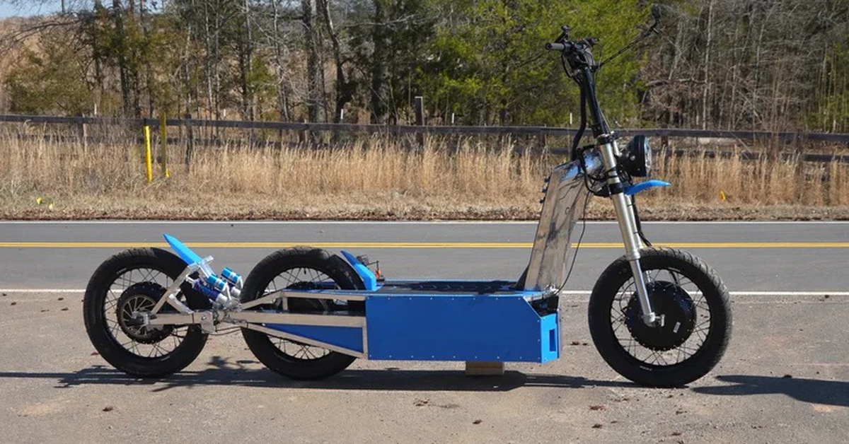 Xe máy điện kỳ dị chạy được tới 160km/h, mạnh như ô tô Hyundai, nhưng bị cảnh báo 'đừng thử'