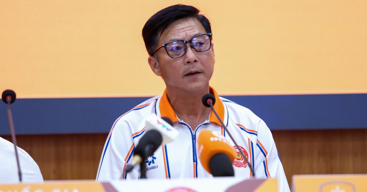 HLV Huỳnh Đức: 'Khoa Ngô xứng đáng được Tiến Linh nhường phạt đền'