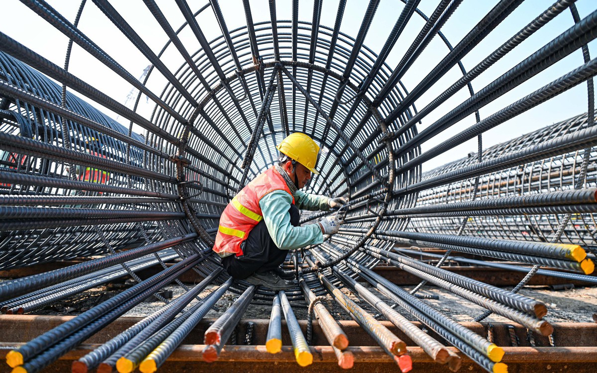 Thủ tướng giao Bộ Công an điều tra, xử nghiêm hành vi găm hàng và thổi giá vật liệu xây dựng