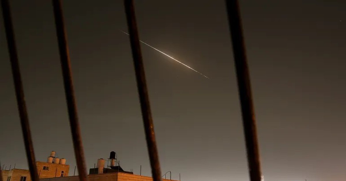 Chiến sự Trung Đông ngày 21-3: Iran mở đợt tấn công thứ 70, Mỹ tính kiểm soát kho hạt nhân Tehran