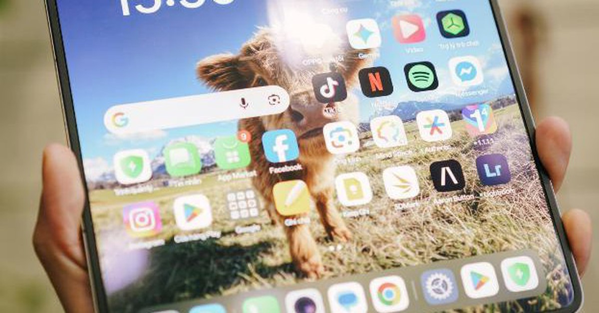 OPPO trình làng smartphone gập Find N6: Nếp gấp gần như biến mất