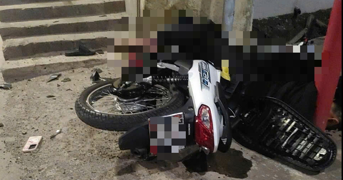 Xe máy tông cửa hầm Phú Gia ở Huế, hai thanh niên thiệt mạng