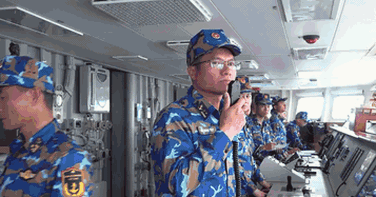 Xem hải quân Việt Nam - Trung Quốc lần đầu bắn đạn thật chống cướp biển