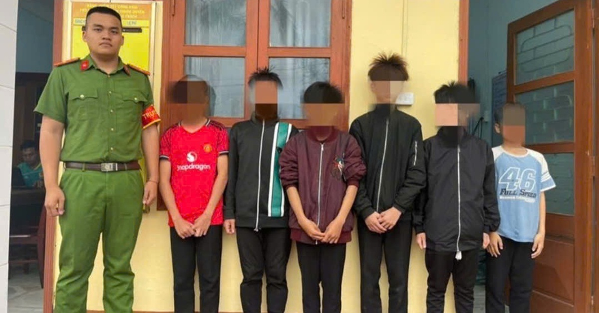 6 thiếu niên ném đá khiến hàng loạt xe tải vỡ kính chắn gió trên cao tốc