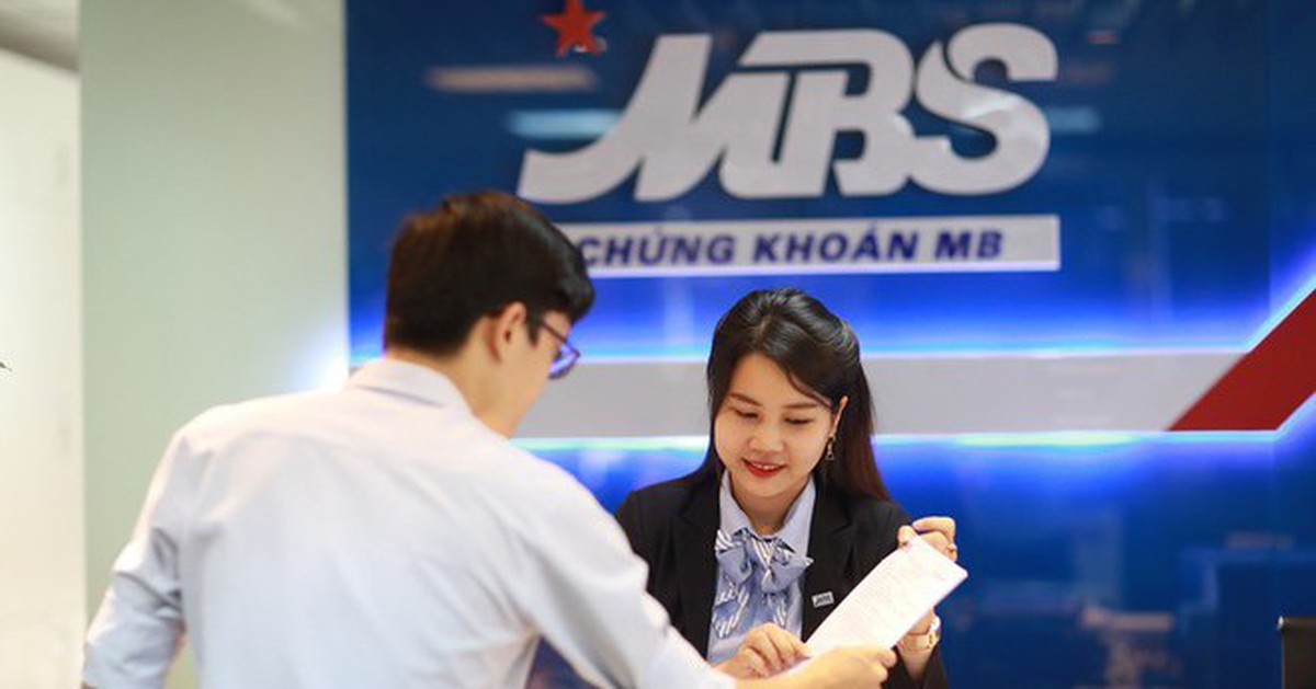 Chủ tịch Chứng khoán MB từ nhiệm trước thềm đại hội đồng cổ đông 2026
