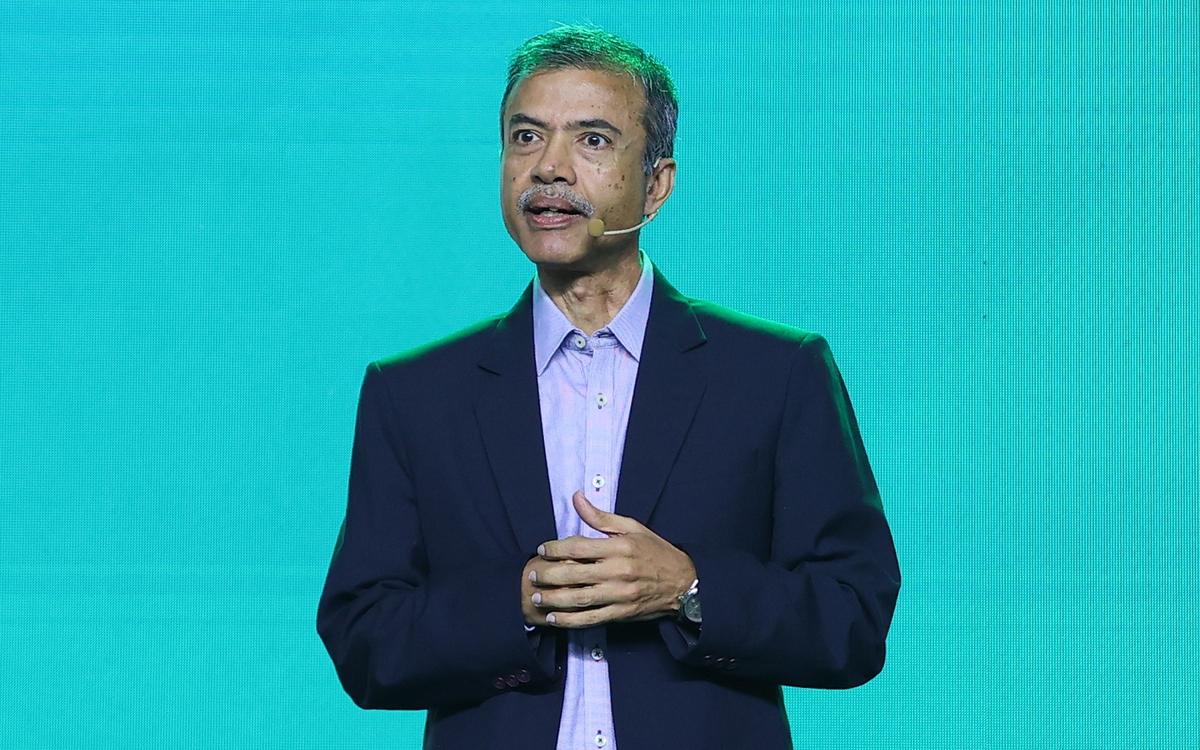 Tồn kho - 'bộ đệm sống còn' của doanh nghiệp