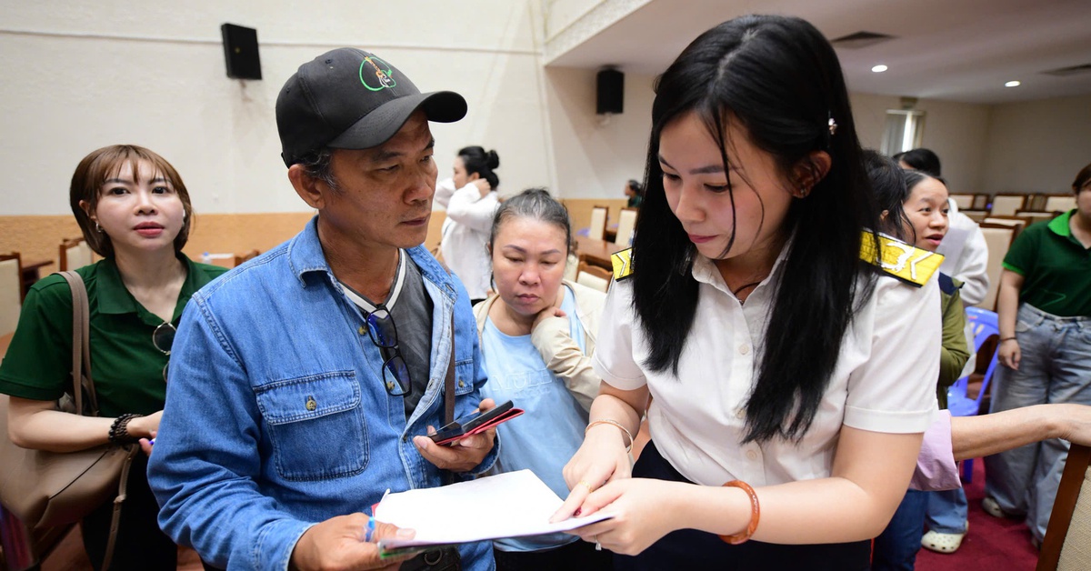 Ngành thuế ra quân ‘cầm tay chỉ việc’ cho hộ kinh doanh