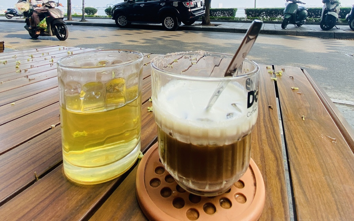 Uống quá nhiều cà phê mỗi ngày gây hại tim thế nào?