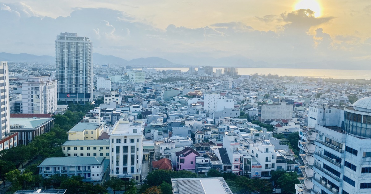 Tin tức sáng 25-3: Giá đất nền, nhà riêng đảo chiều giảm; Đề xuất bổ sung thẩm quyền cho chủ tịch xã