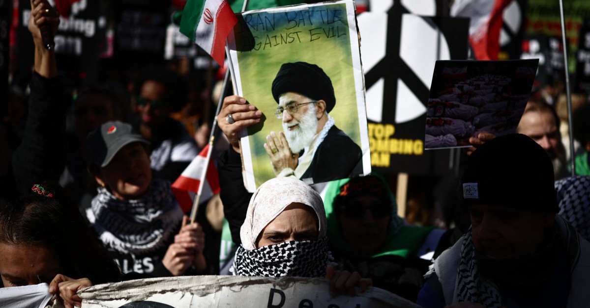 Những ai có thể đại diện Iran đàm phán với Mỹ?