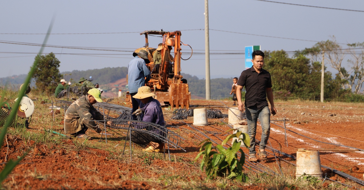 Quân khu 7 động thổ 60 căn nhà liền kề biên giới Campuchia, hình thành 'lũy thép' biên cương