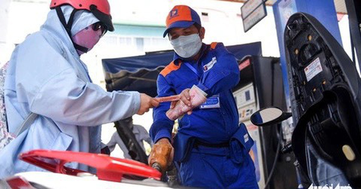 Đề xuất giảm 1.000 đồng/lít thuế môi trường với xăng