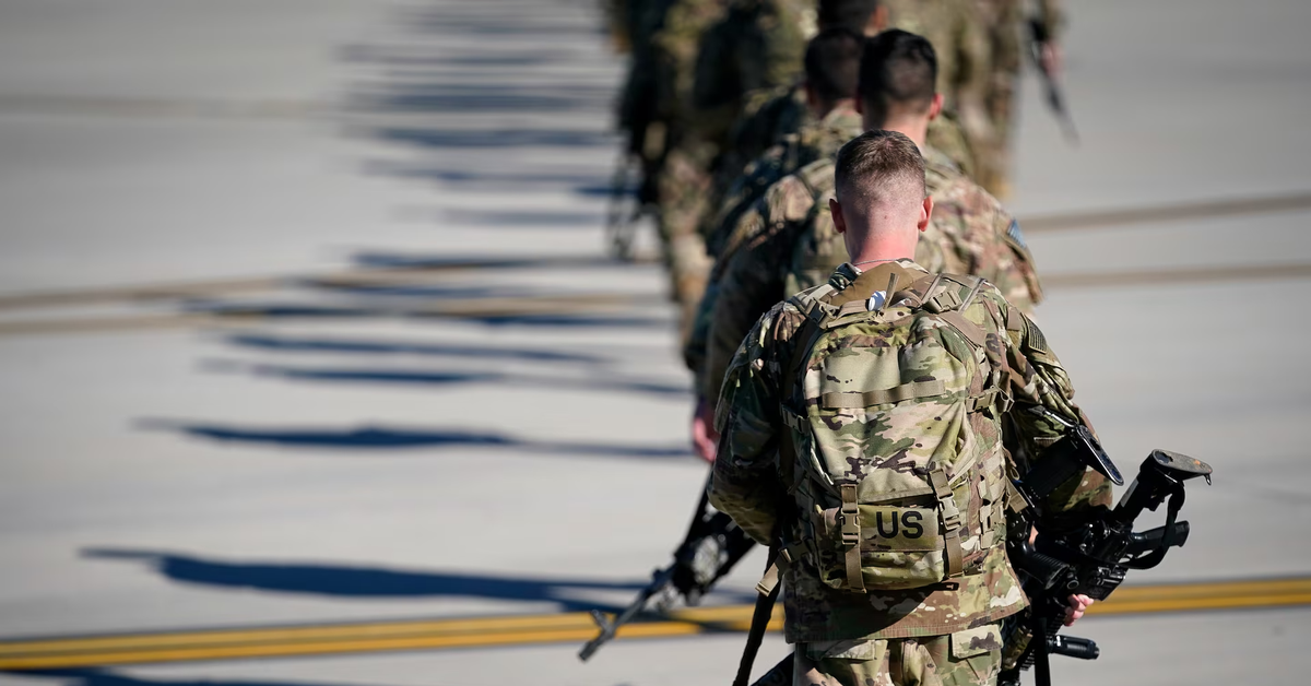 Mỹ điều lính dù tinh nhuệ đến Trung Đông, tính kịch bản chiếm 'trái tim dầu mỏ' của Iran