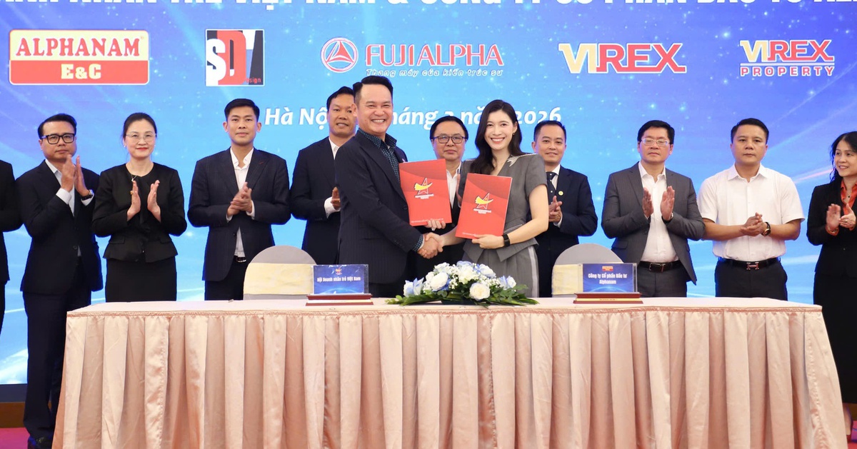 Ra mắt Câu lạc bộ xúc tiến thương mại đầu tư, ký ngay các hợp đồng trăm tỉ