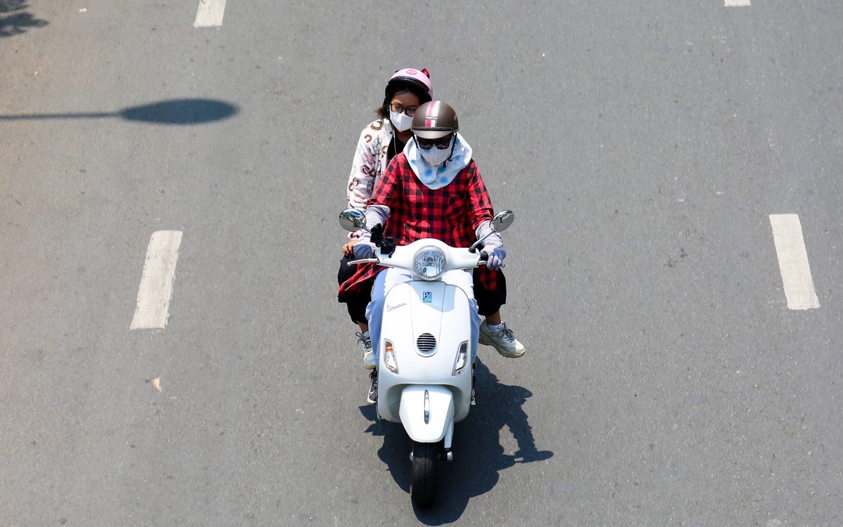 Nam Bộ nóng hừng hực, Bắc Bộ nắng nóng sớm