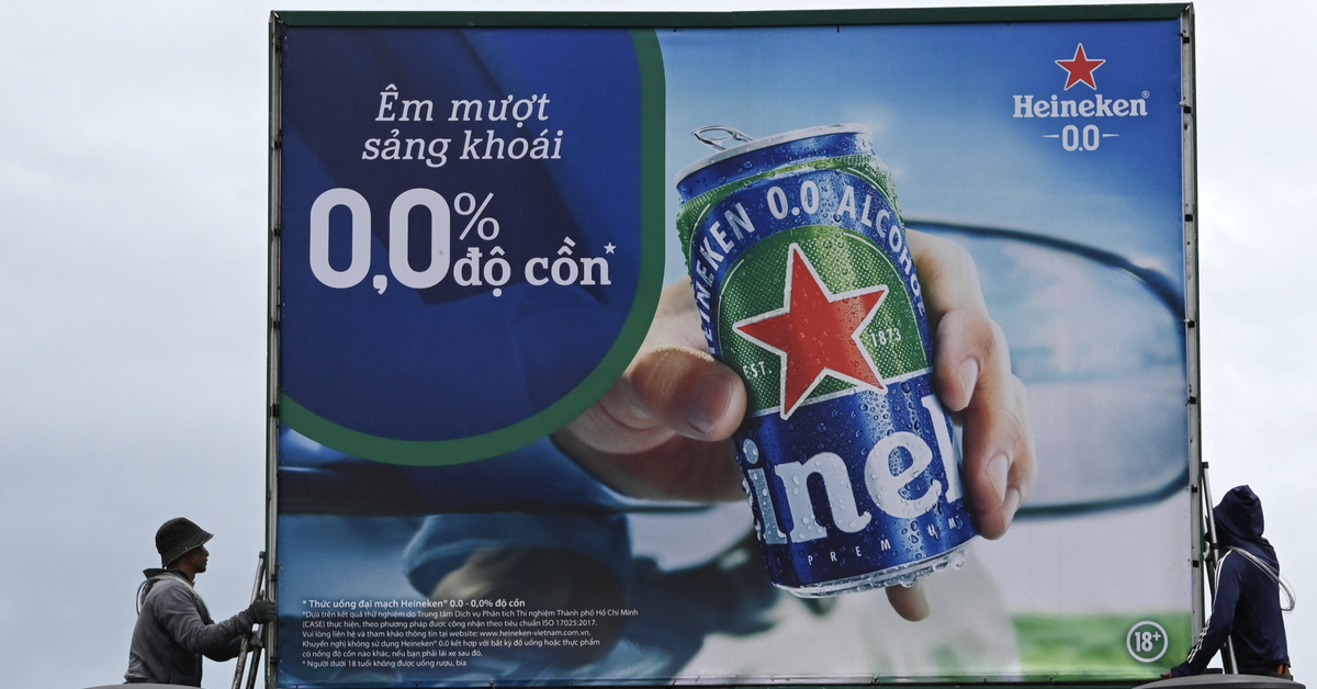Heineken ngưng sản xuất bia tại Singapore, tăng cường tại Việt Nam
