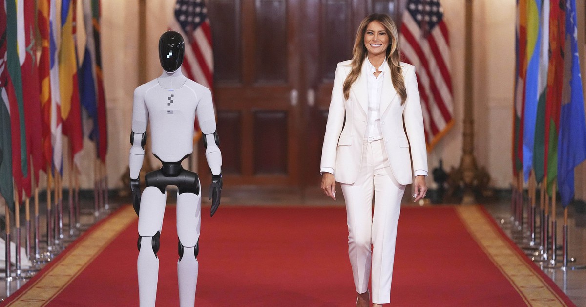 Robot AI hình người lần đầu xuất hiện tại Nhà Trắng