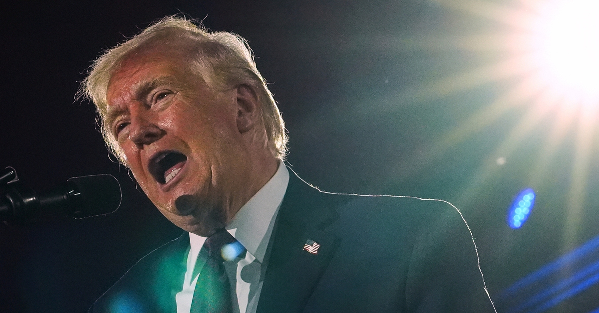 Iran nói đàm phán lúc này là 'thừa nhận thất bại', Mỹ dọa mạnh tay hơn