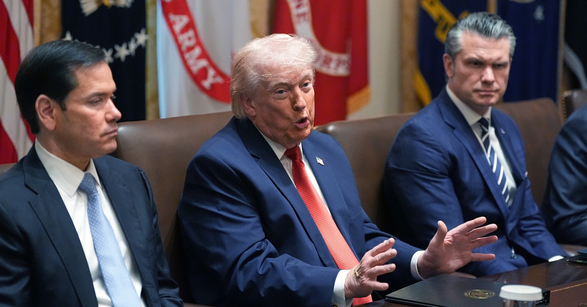 Ông Trump nói kiểm soát dầu của Iran là 'một lựa chọn'