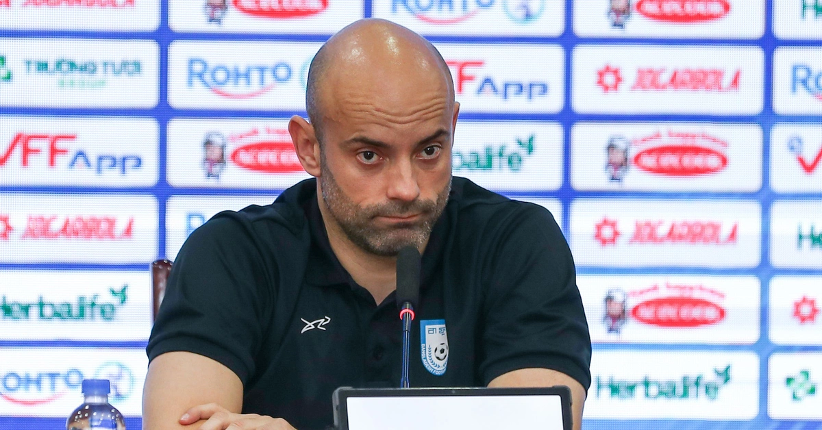 HLV Bangladesh: Tuyển Việt Nam mạnh, có thể thắng Malaysia